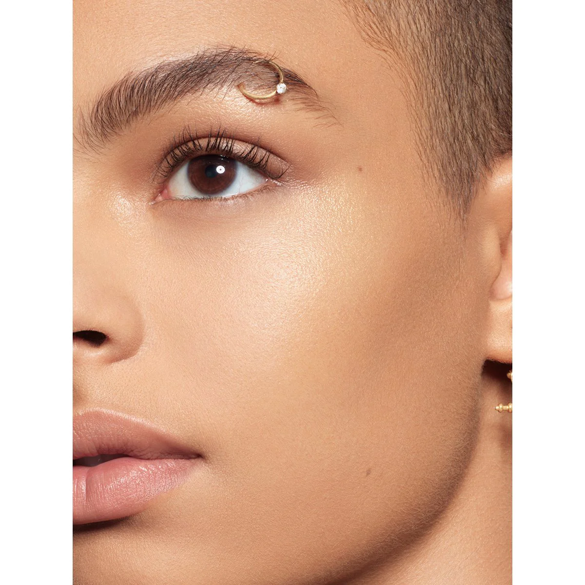 Skin Fetish: Sublime Perfection Concealer - Image 85