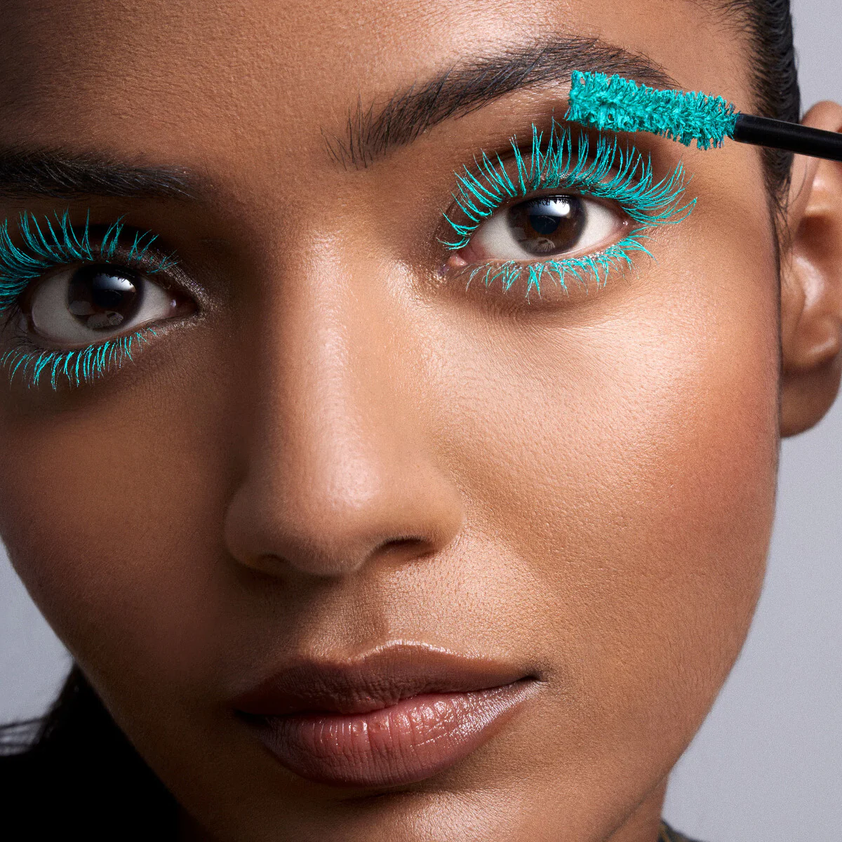 DARK STAR Volumising Mascara - Image 21