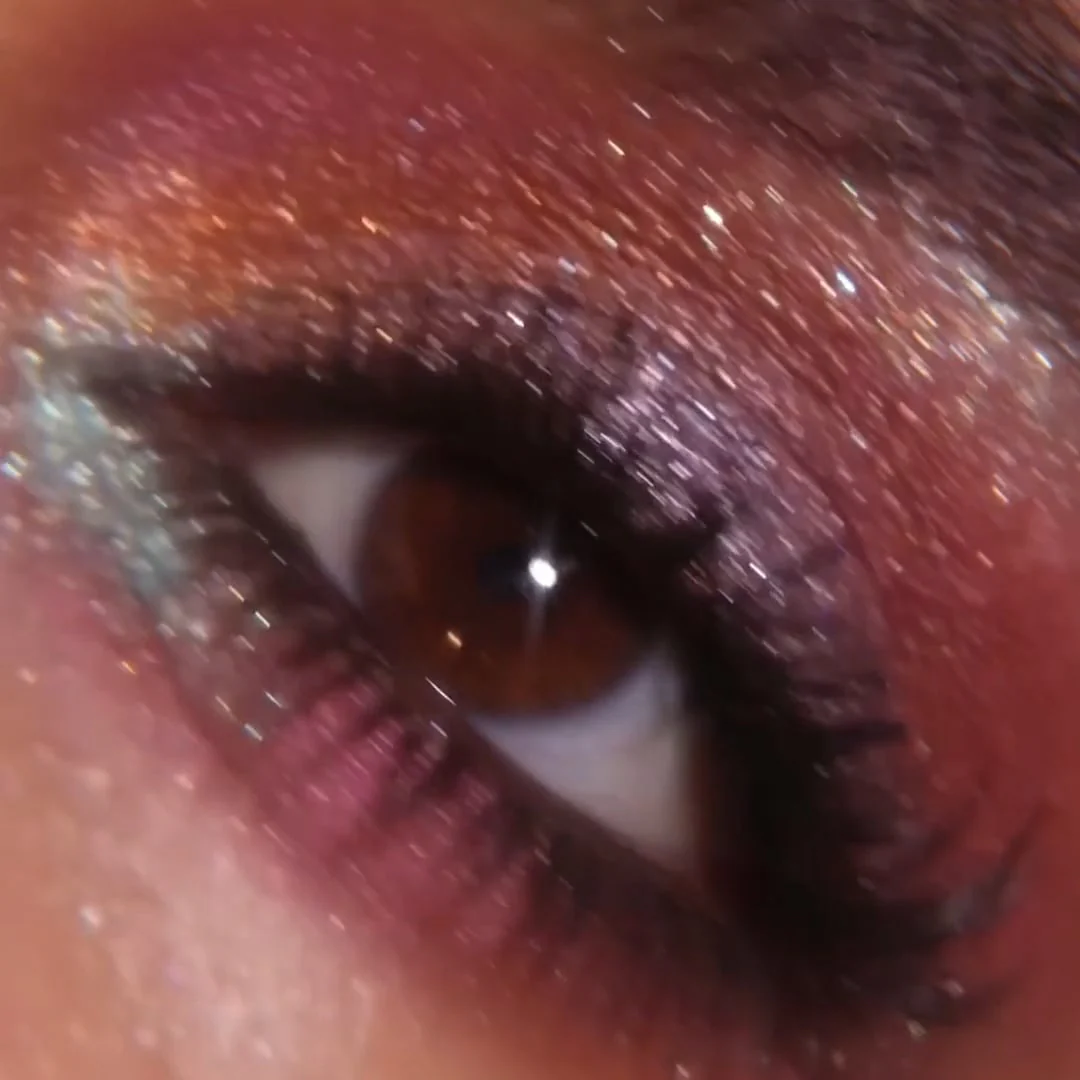Eye Shadow Quad: Sublime Blooms - Image 17