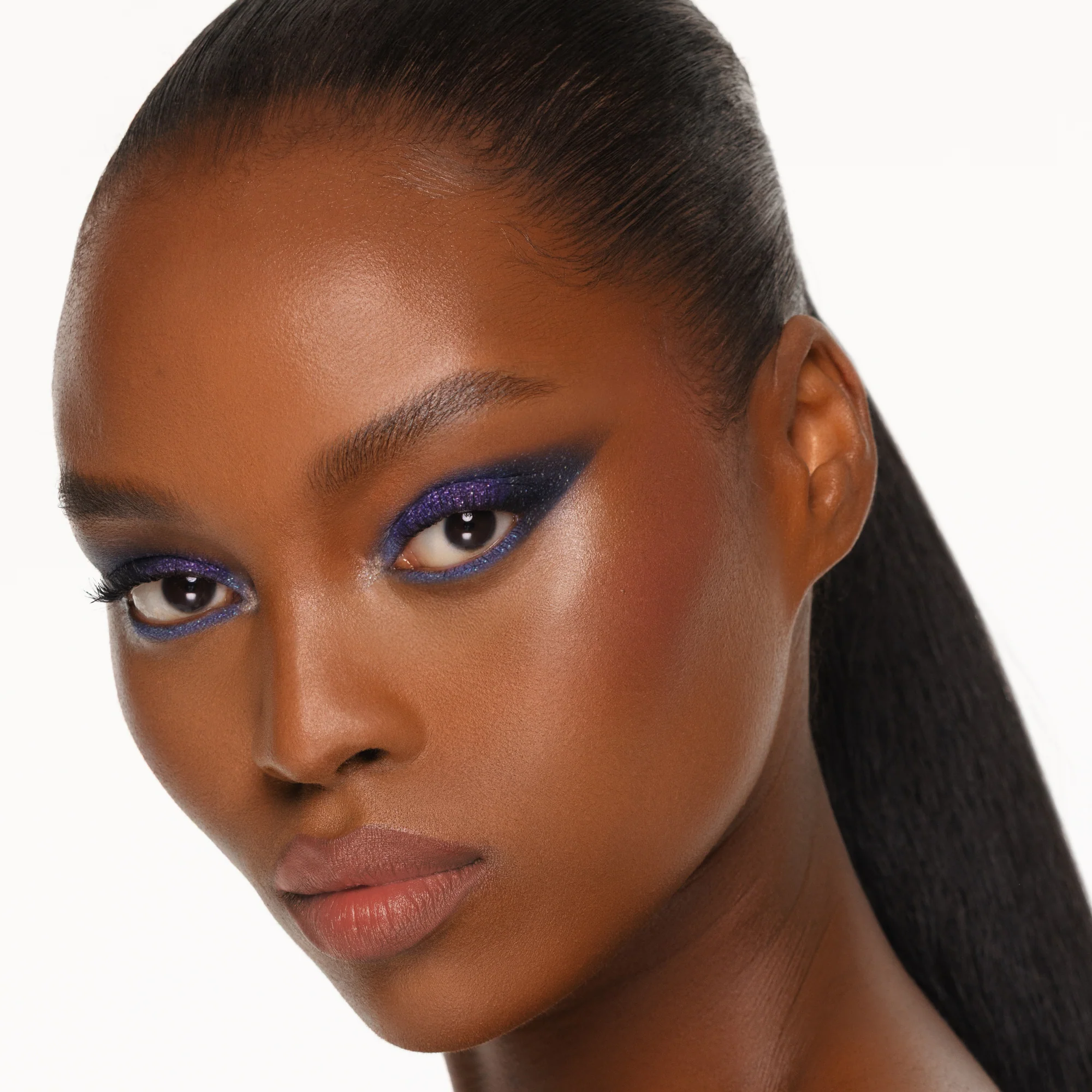 Gilded Nirvana: Mega Eye Shadow Palette - Image 10