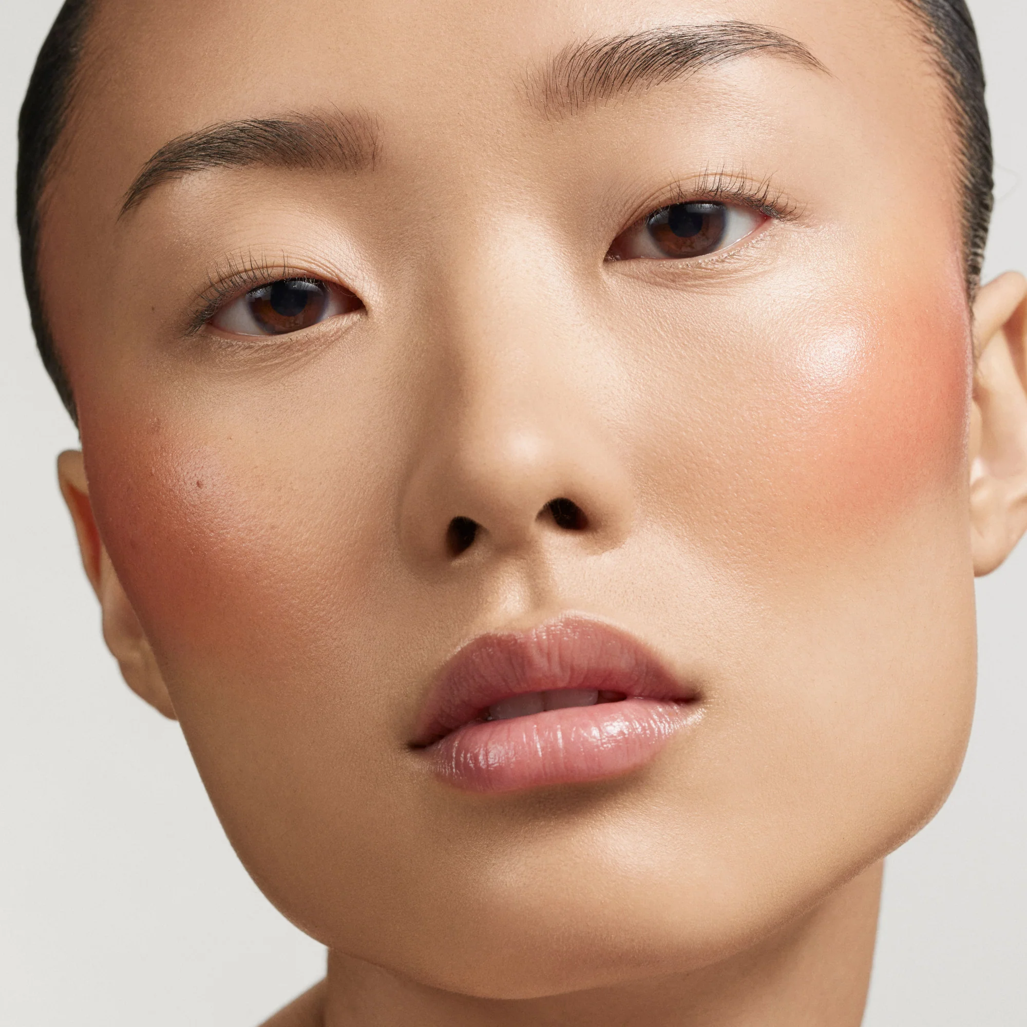 Mini Divine Cream Blush: Legendary Glow Color Balm Duo - Image 22