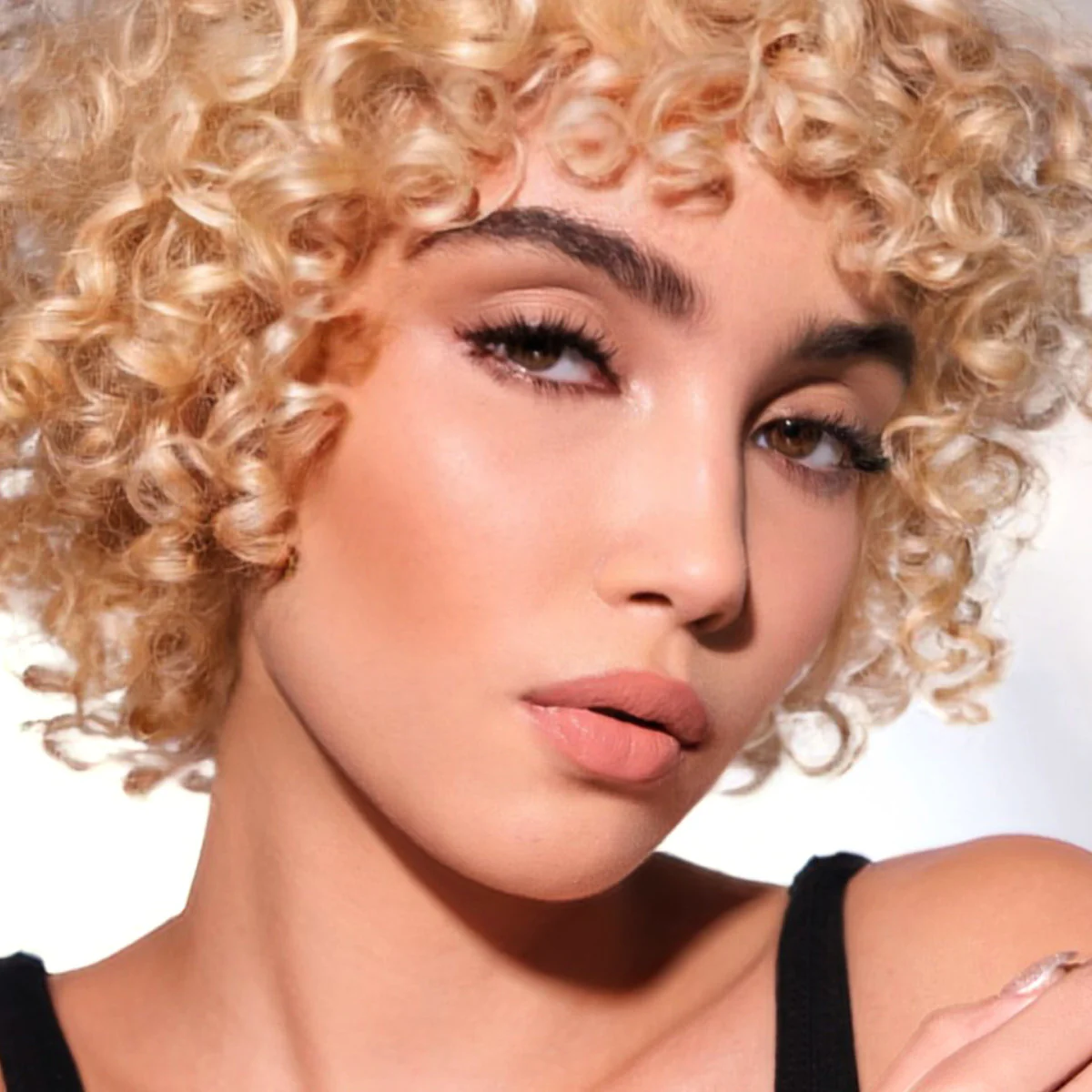 Skin Fetish: Divine Bronzer - Image 27